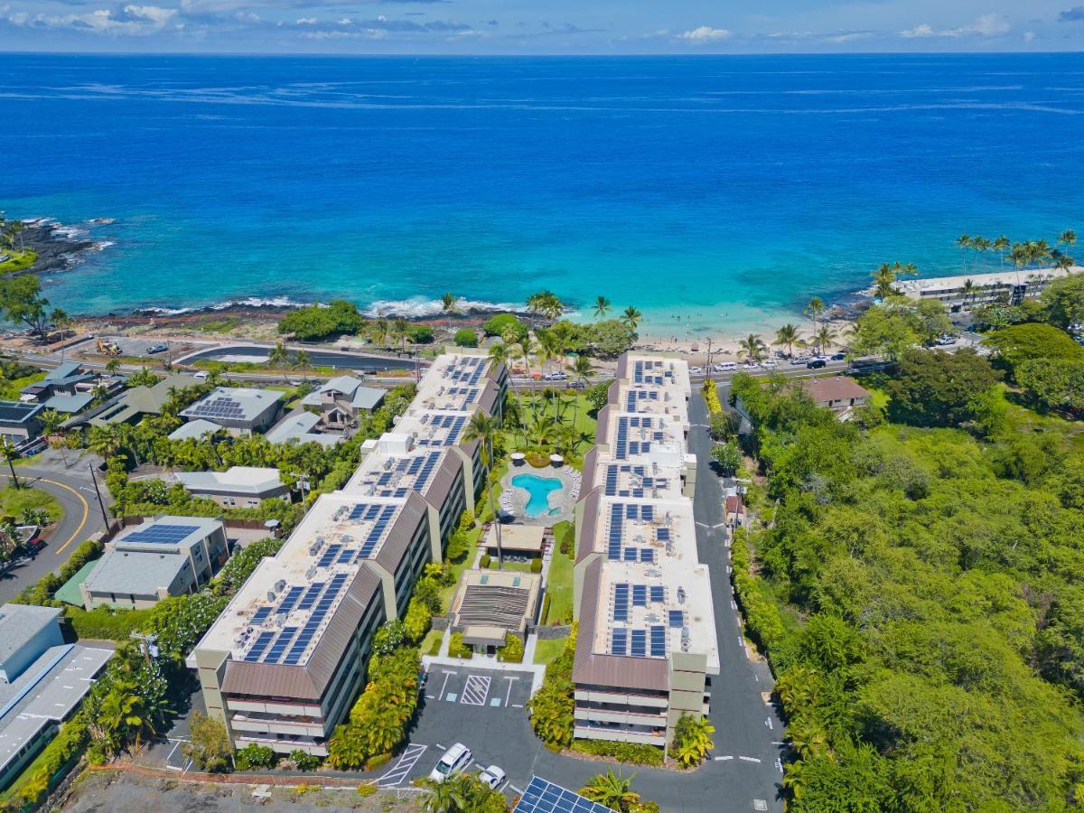 Family Getaway - Lava Room At Magic Sands Beach Kailua-Kona Exterior foto